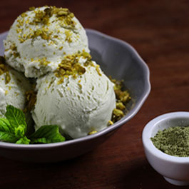 Helado de té Matcha y pistacho