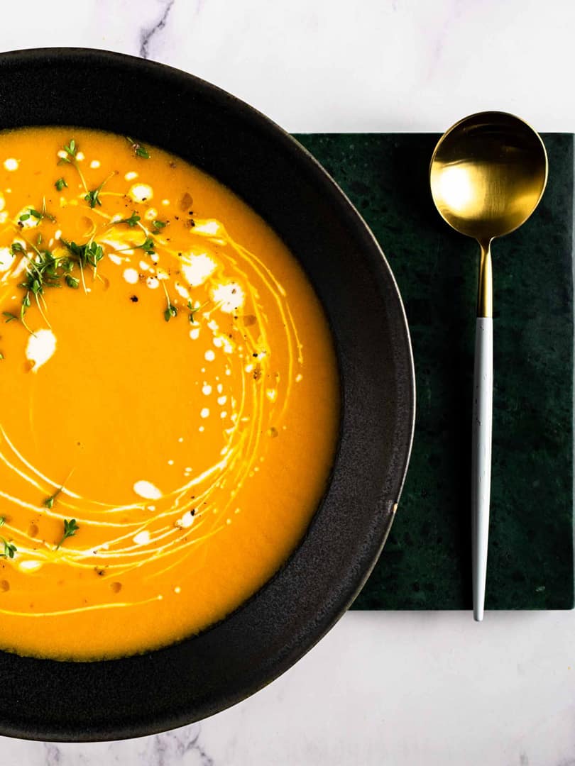 Braun-Roasted-carrot-ginger-soup-810x1080.jpg