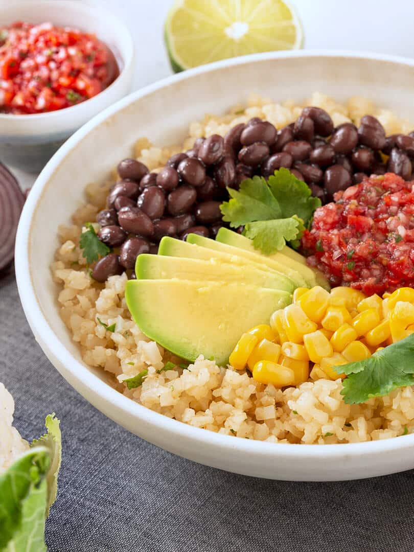 Mexico-bowl with cauliflower rice and tomato salsa.