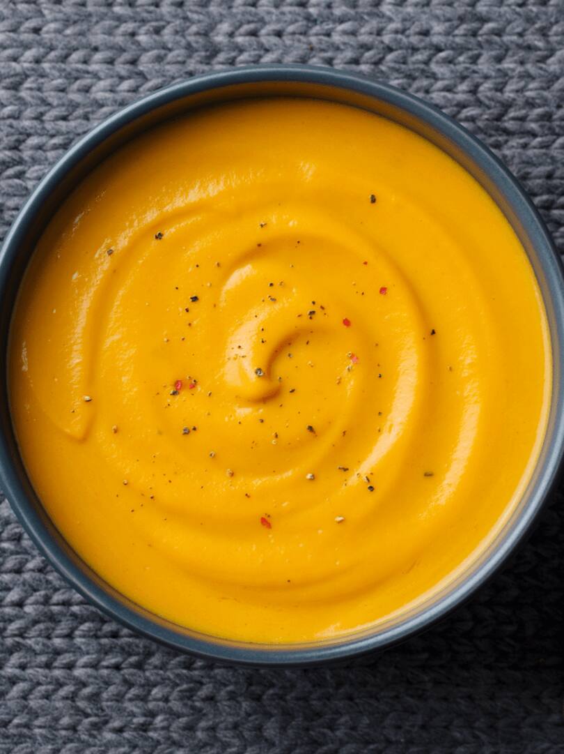 Spiced carrot & lemongrass soup