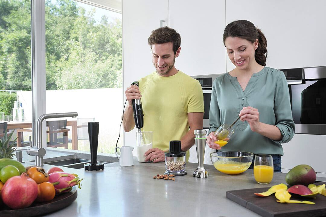 en-NavCard-hand-blender-1080x720 (1).jpg