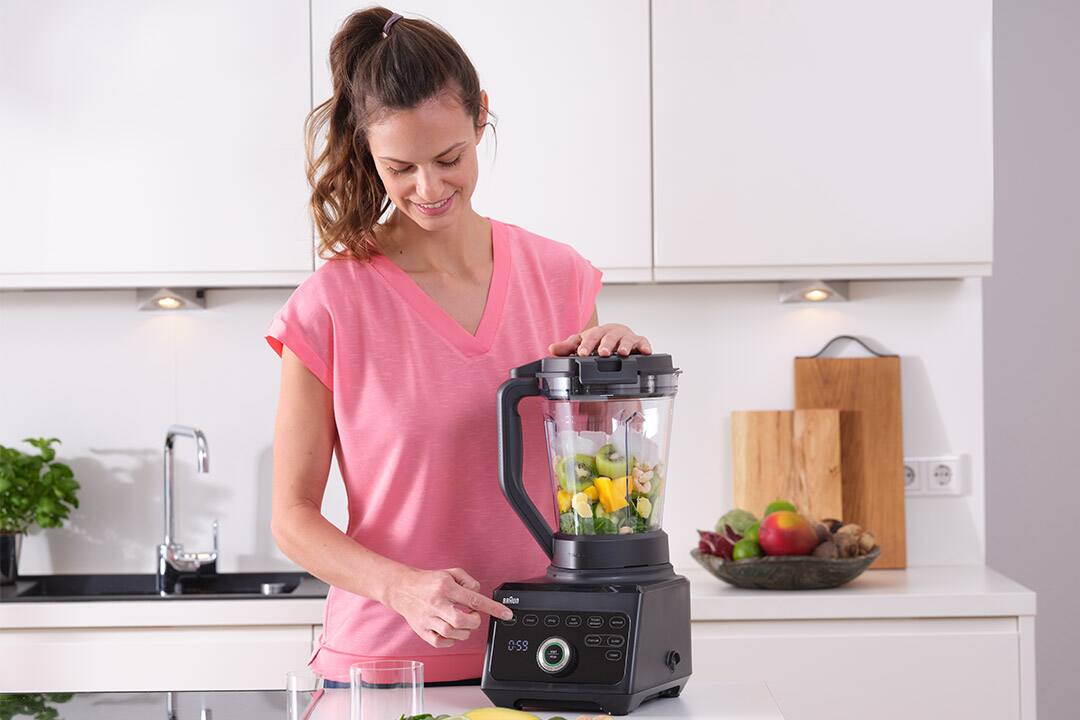 en-NavCard-jug-blender-1080x720.jpg