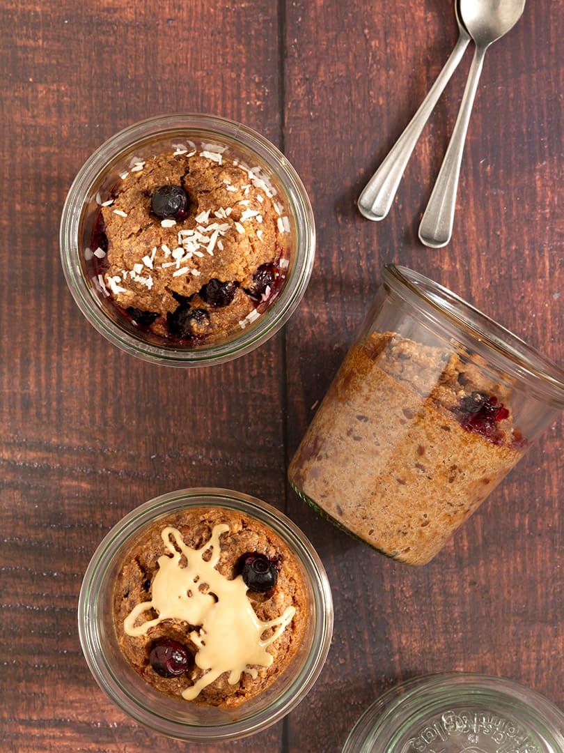 Baked oatmeal with blueberries