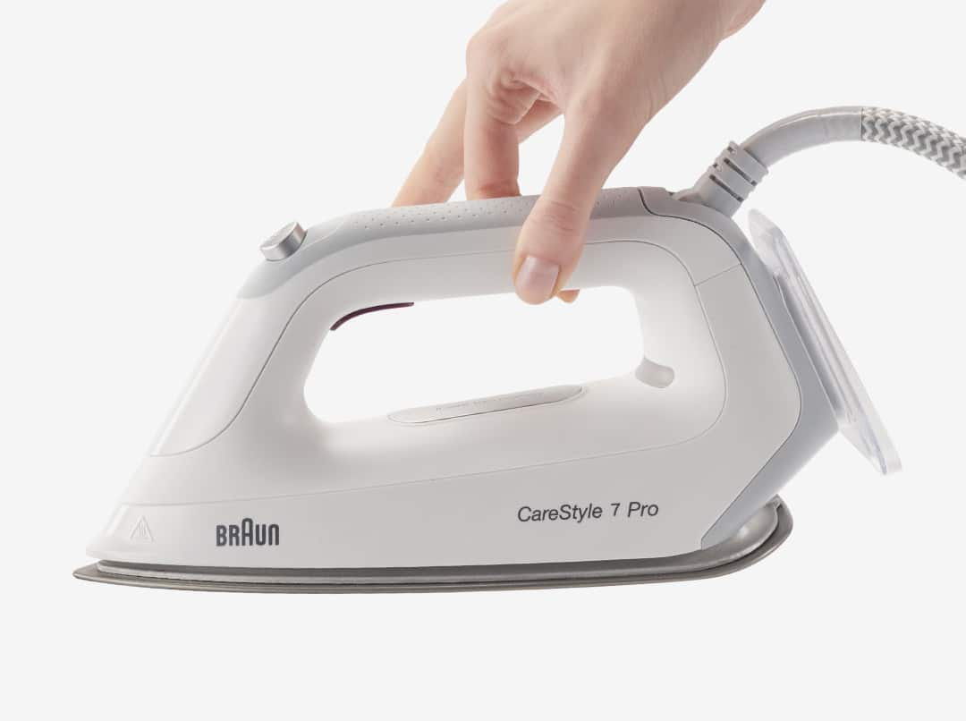 Braun CareStyle 7 – Braun’s lightest iron