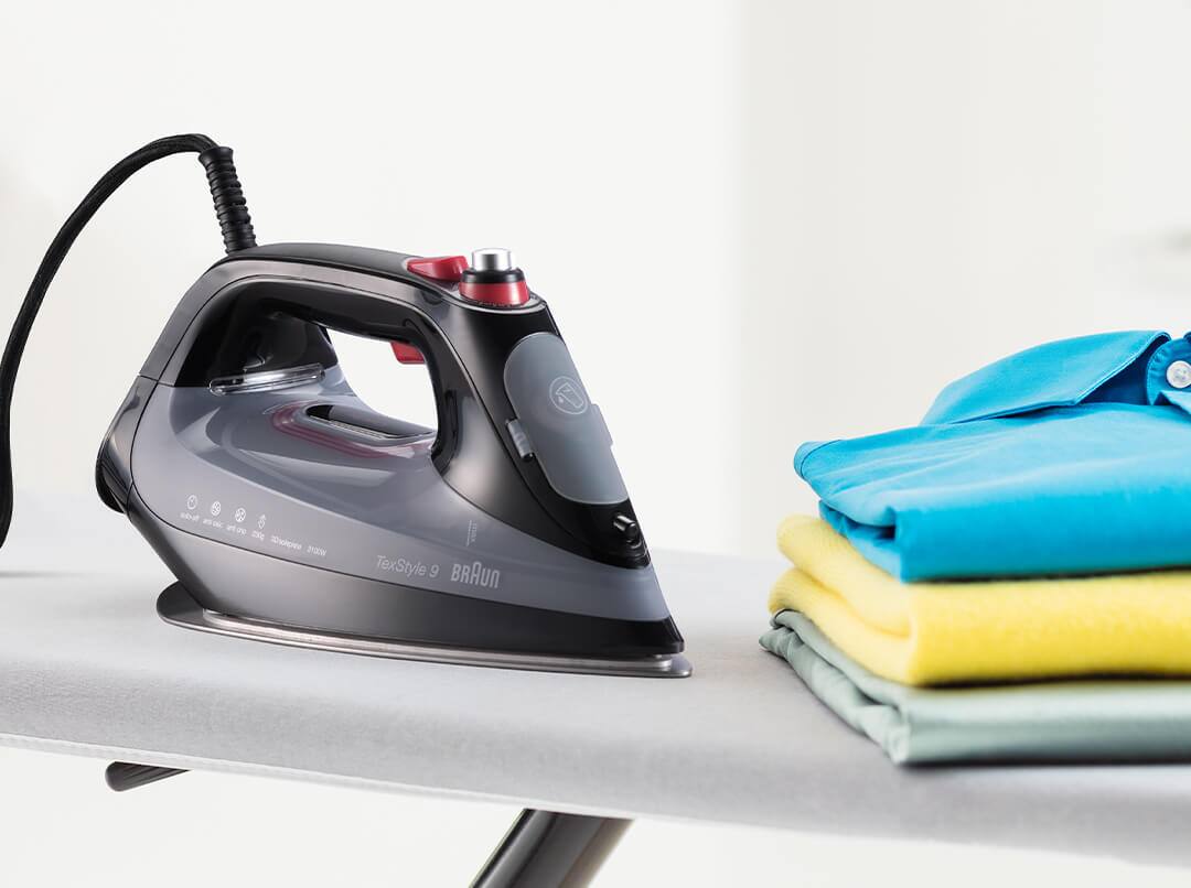 Braun TexStyle 9 steam iron with Auto-off