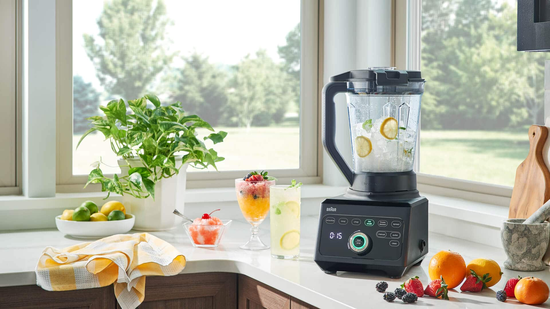 Braun PowerBlend 9  jug blender with ice crush function