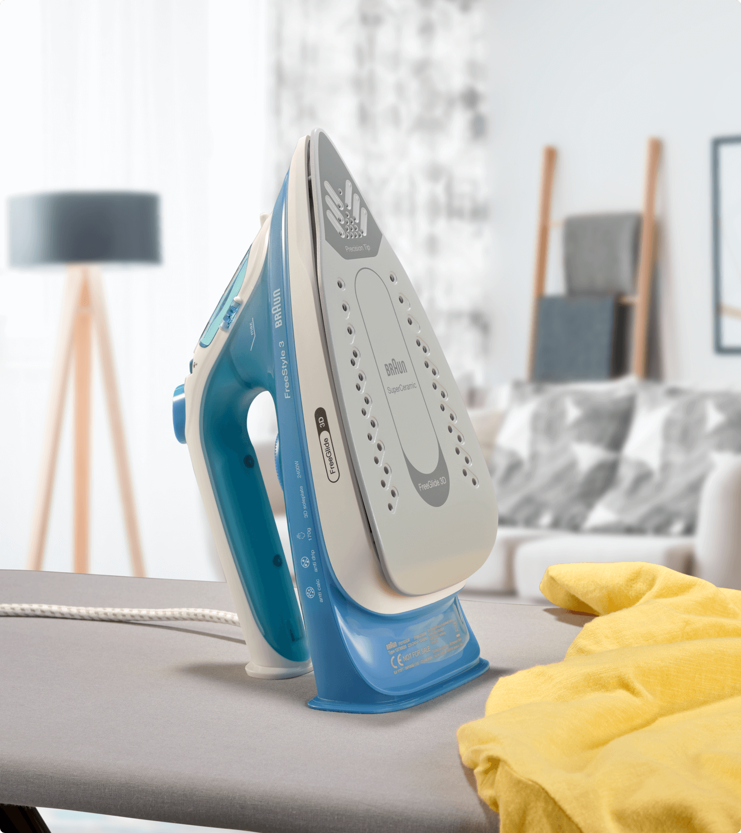 Braun FreeStyle 3 steam iron with SuperCeramic soleplate