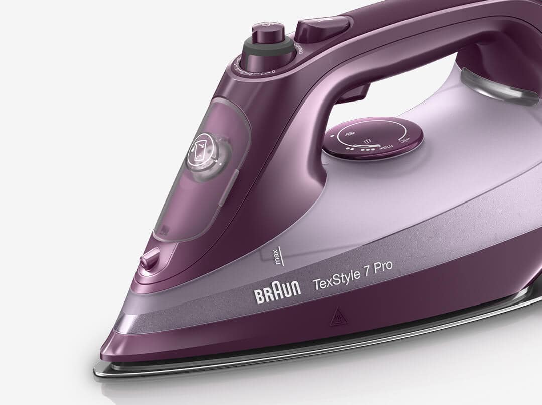 Braun TexStyle 7 Pro steam iron  – easy to refill