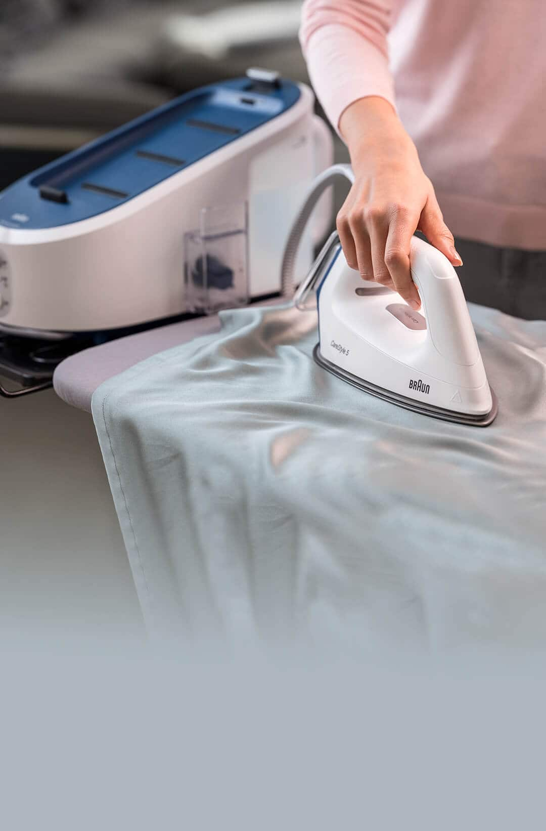 Braun CareStyle 5 Steam generator iron